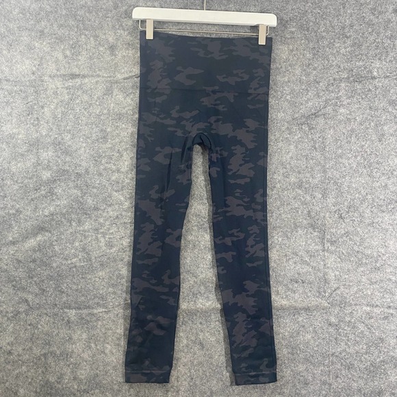 SPANX Camo Leggings Medium Green Black Seamless High Rise Shapewear - Picture 4 of 13